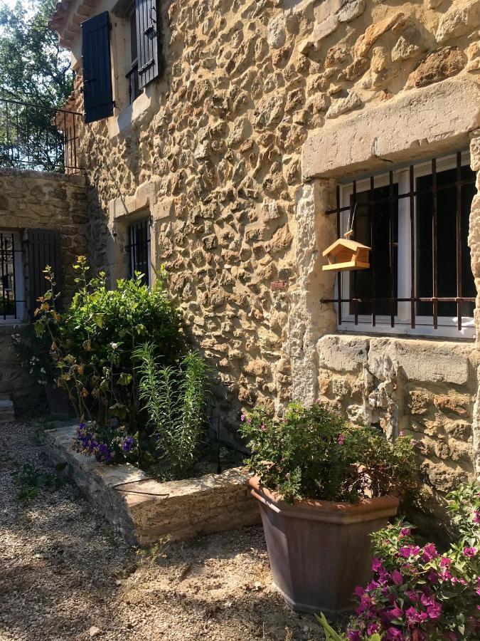 مبيت وإفطار Mondragon Domaine Du Commandeur المظهر الخارجي الصورة